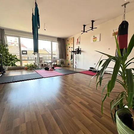 Апартамент Sunny Gym